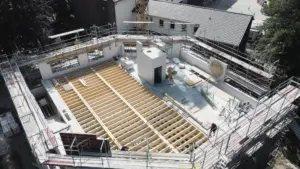 dbh baustelle don bosco haan mensa foto holzdecke drohne 2