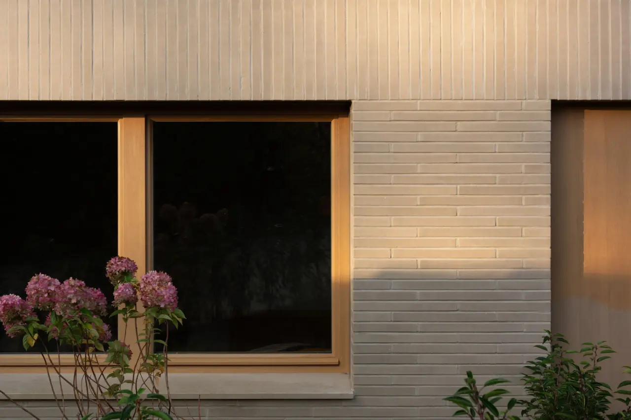 rb266 251121 foto david leonard fassade fenster ronheiderberg highres