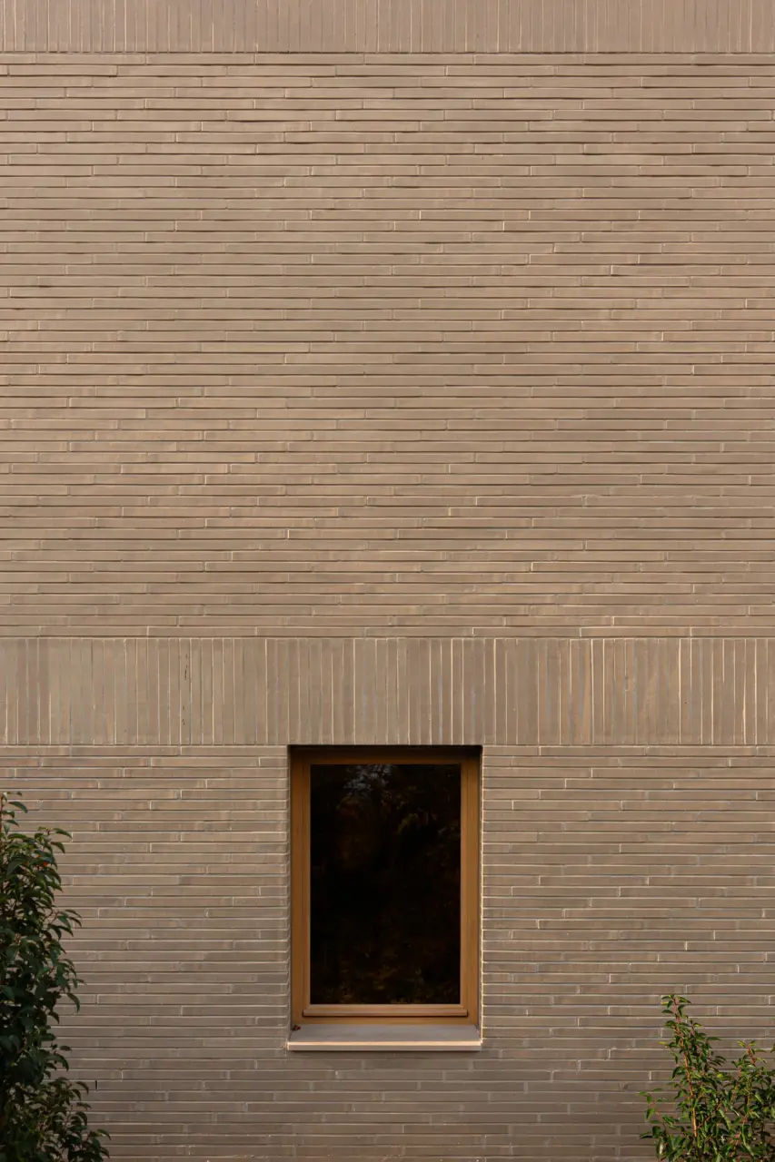 rb266 251121 foto david leonard fassade frontal ronheiderberg highres