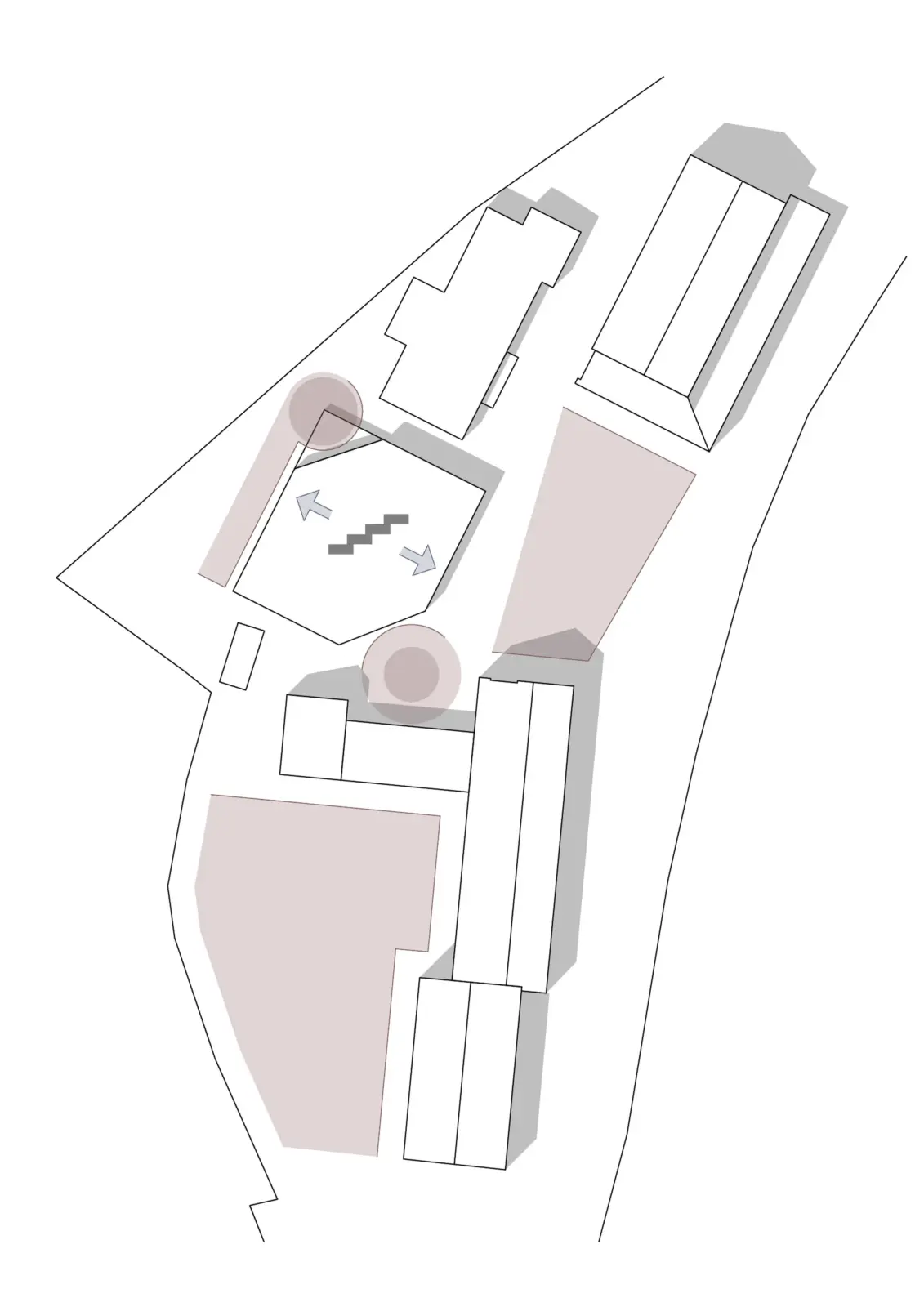 Piktogramm mit Lageplan zeigt zwei Plätze durch rosa Kreise markiert, verbunden durch einen Wegverlauf mit Richtungspfeilen.